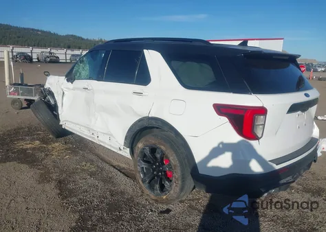 2021 Ford Explorer St z USA, uszkodzony, nr VIN 1FM5K8GCXMGA53134